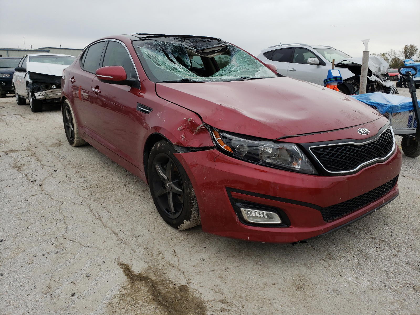 KIA OPTIMA EX 2015 with VIN 5XXGN4A71FG501067 - Photo from auction