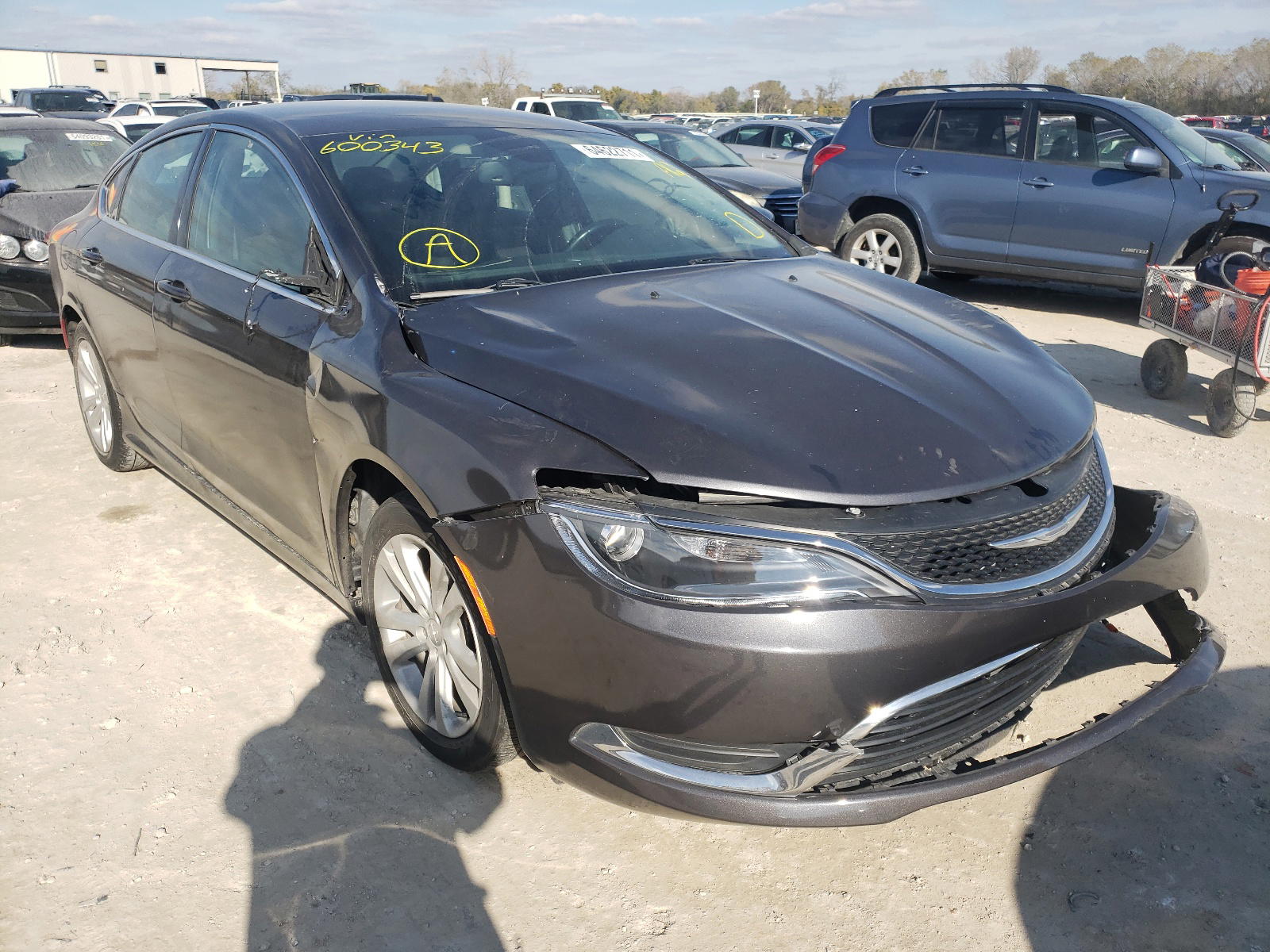 CHRYSLER 200 LIMITE 2015 with VIN 1C3CCCAB7FN600343 - Photo from auction