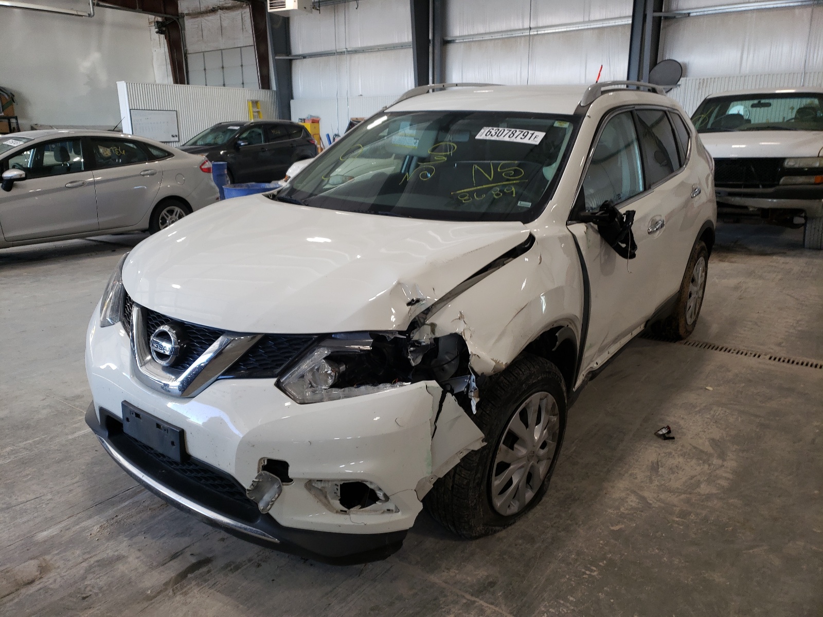 Photo 2 from auction – 2016 NISSAN ROGUE S with VIN JN8AT2MV7GW138689