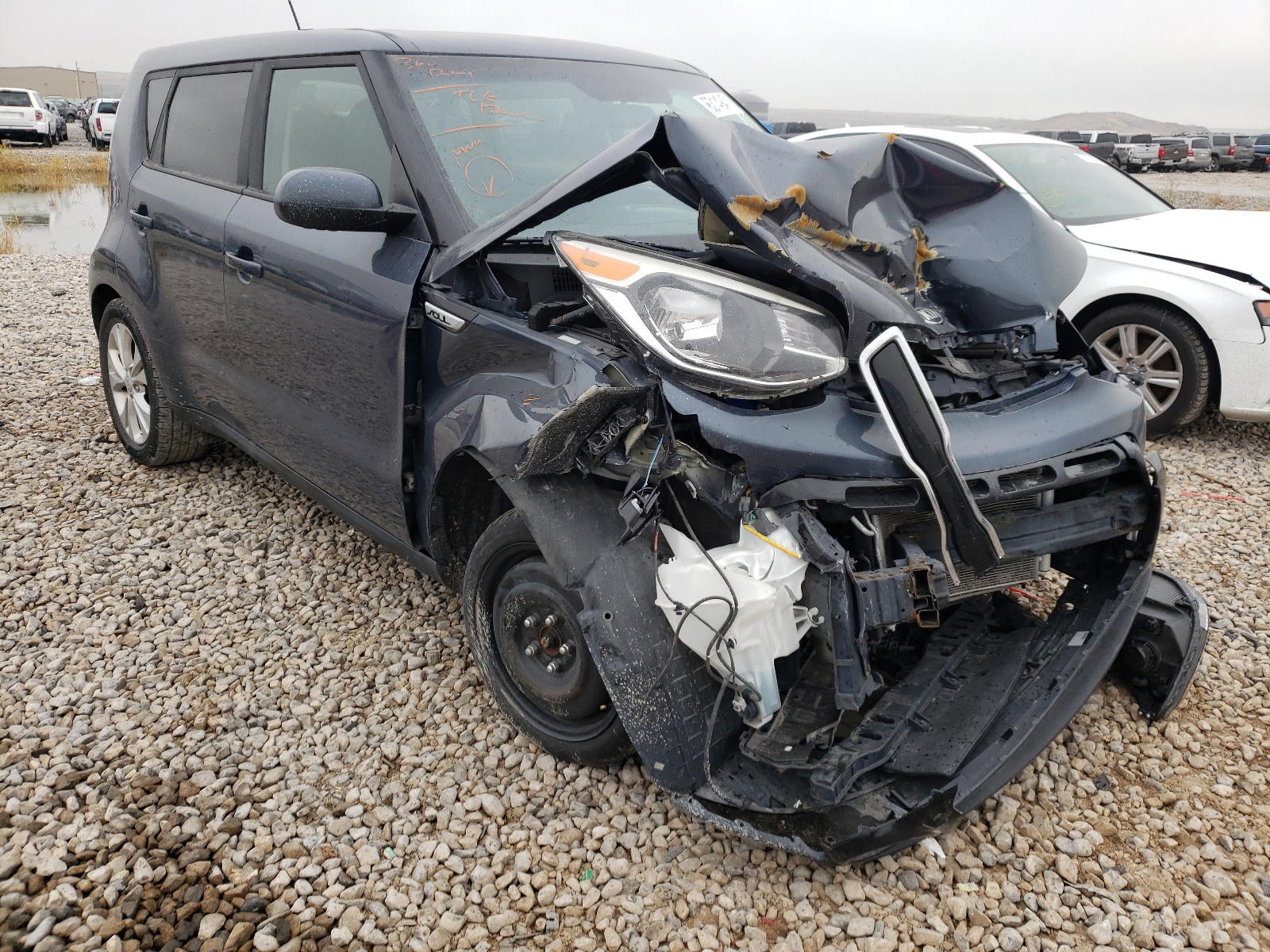 KIA SOUL + 2016 with VIN KNDJP3A5XG7330158 - Photo from auction