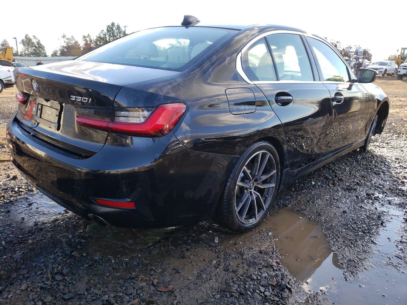 Photo 4 from auction – 2020 BMW 330XI with VIN 3MW5R7J09L8B42938