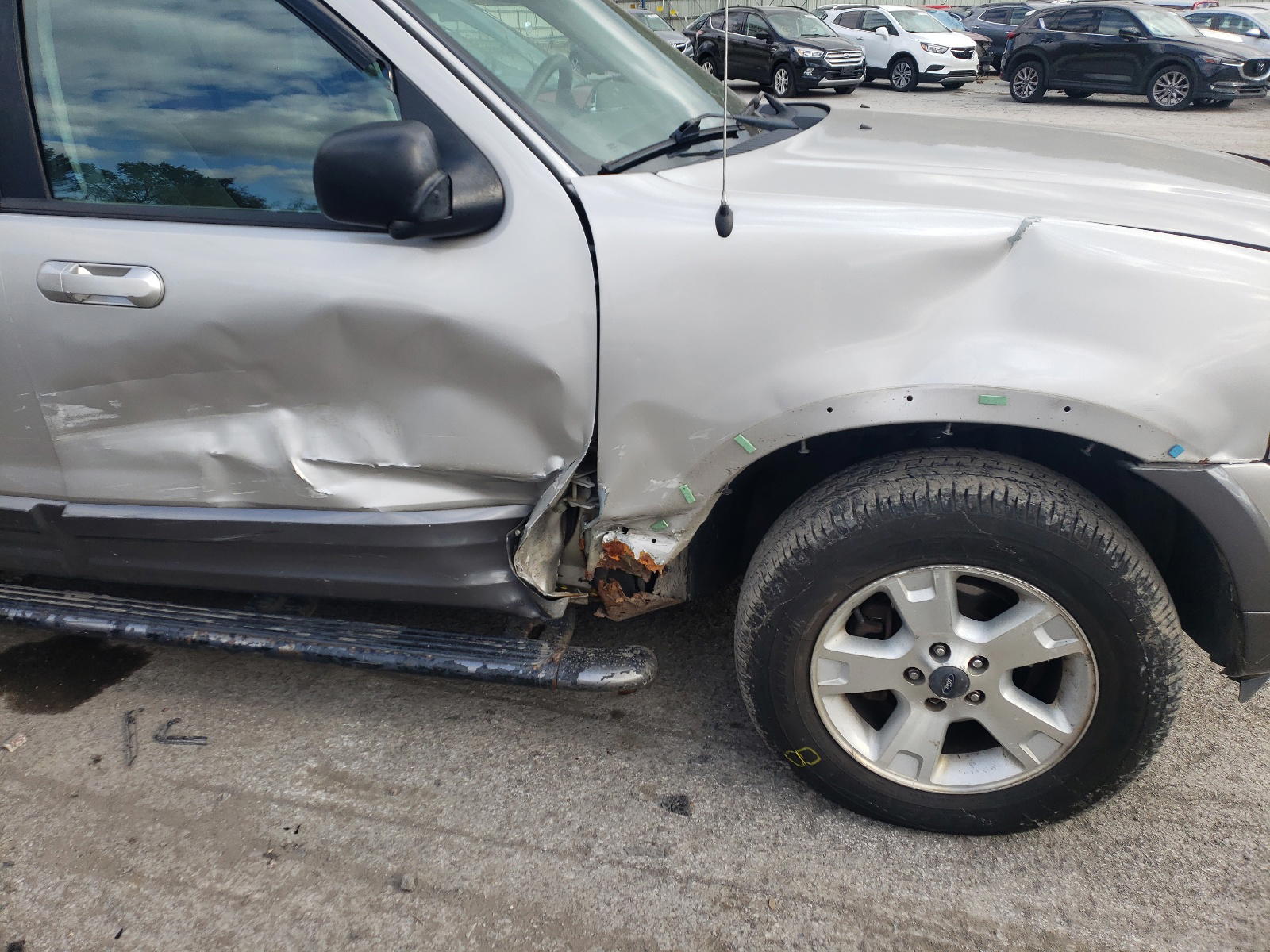 Photo 9 from auction – 2003 FORD EXPLORER X with VIN 1FMZU73K53ZA77931
