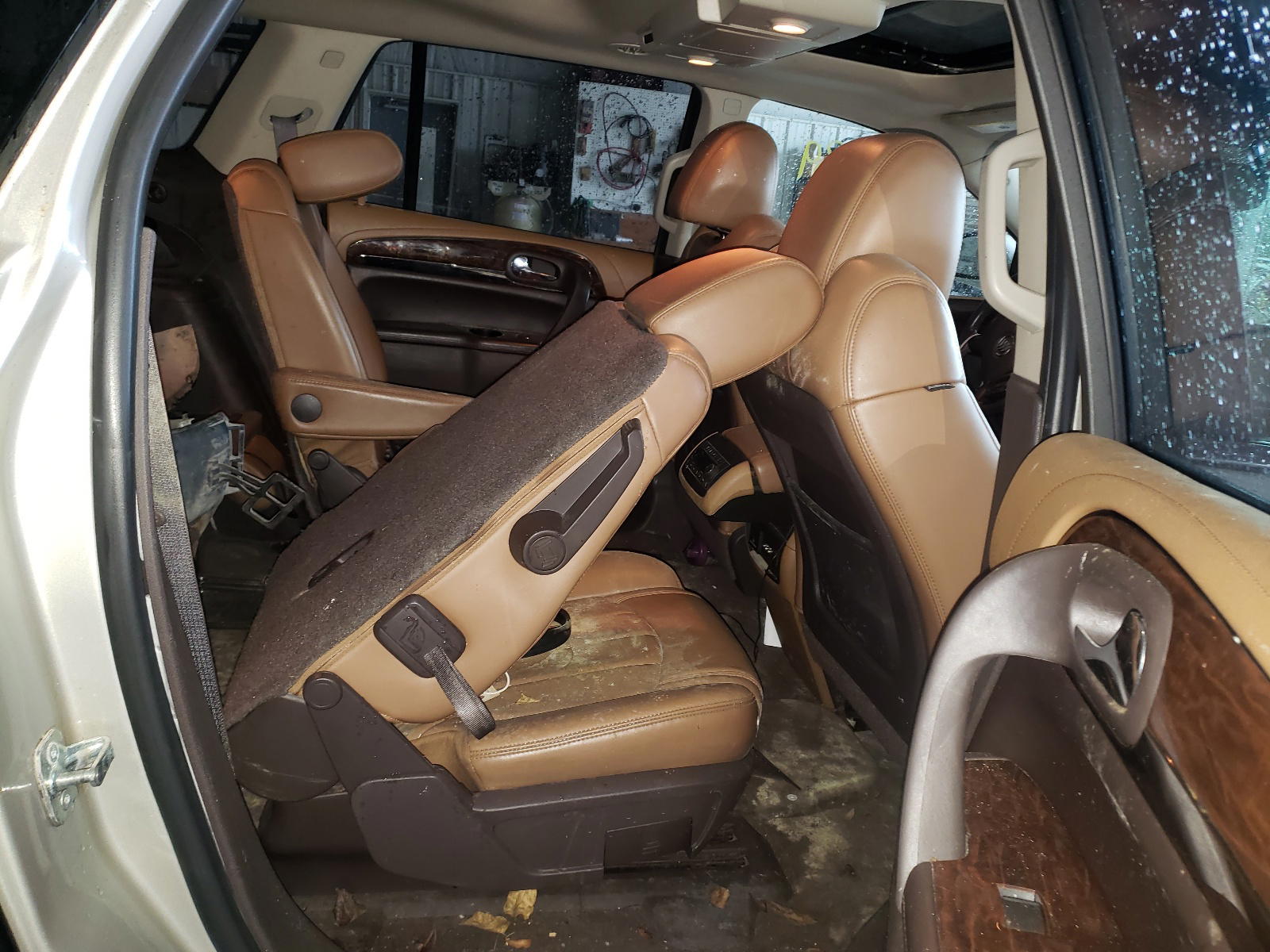 Photo 6 from auction – 2013 BUICK ENCLAVE with VIN 5GAKRDKD2DJ230291