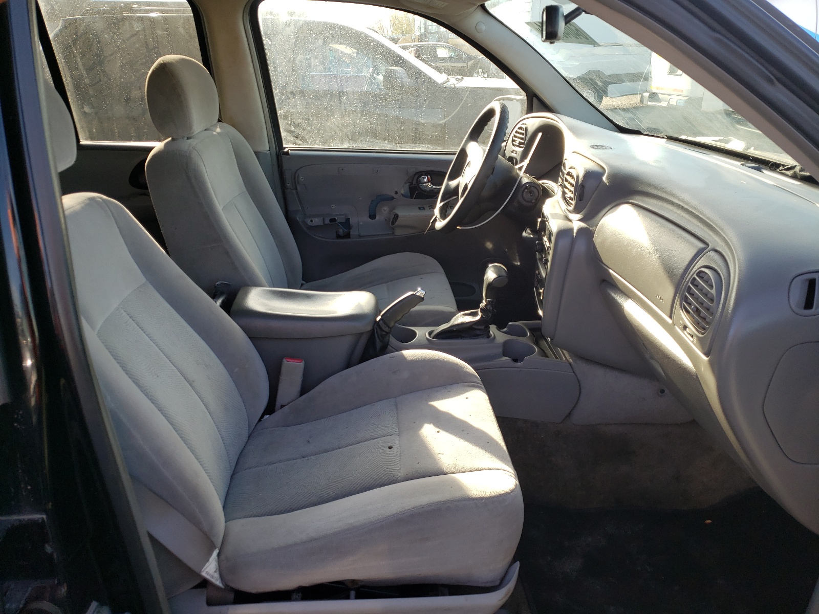 Photo 5 from auction – 2006 CHEVROLET TRAILBLAZE with VIN 1GNDS13S462264793