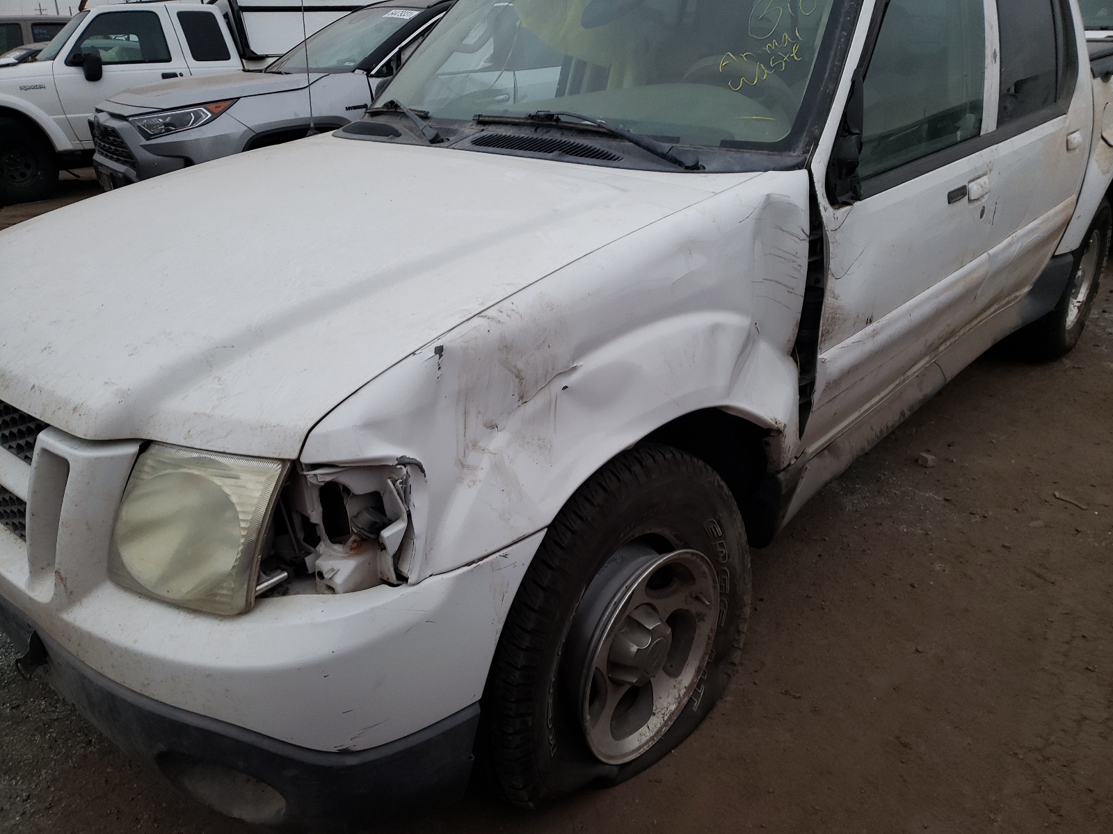 Фото 9 с аукциона – 2005 FORD EXPLORER S с VIN 1FMDU77K05UA65237