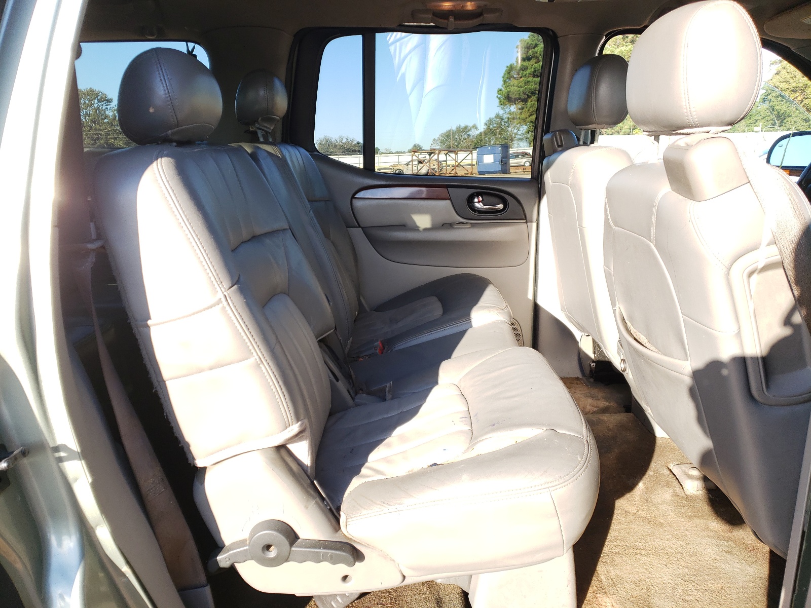 Photo 6 from auction – 2003 GMC ENVOY XL with VIN 1GKES16PX36235523