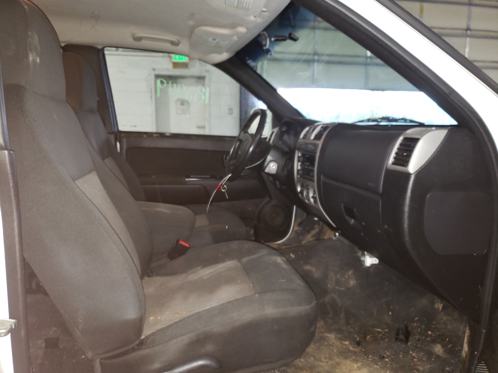 Photo 5 from auction – 2009 GMC CANYON with VIN 1GTDT13E198153460