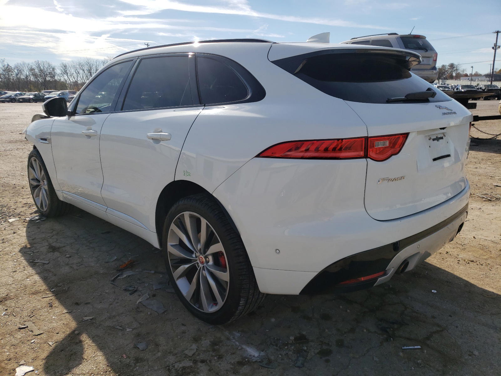 Photo 3 from auction – 2017 JAGUAR F-PACE S with VIN SADCM2BVXHA097448