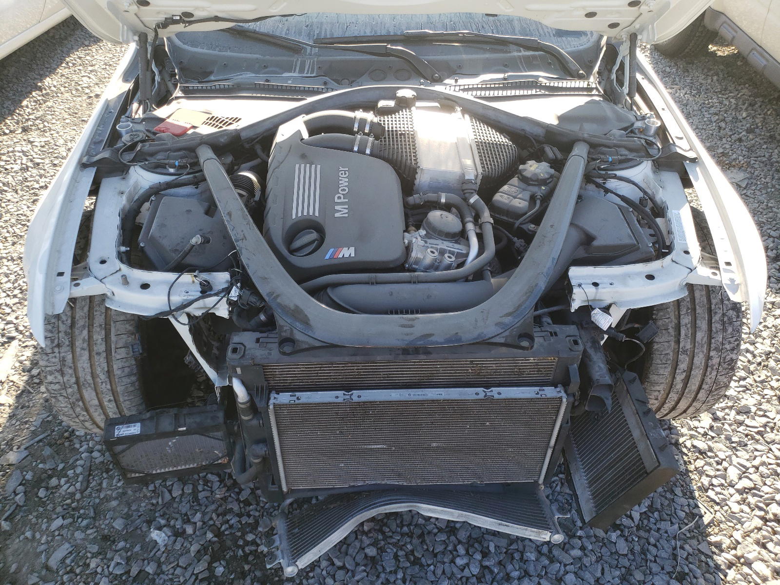 Photo 7 from auction – 2015 BMW M4 with VIN WBS3R9C56FK332397