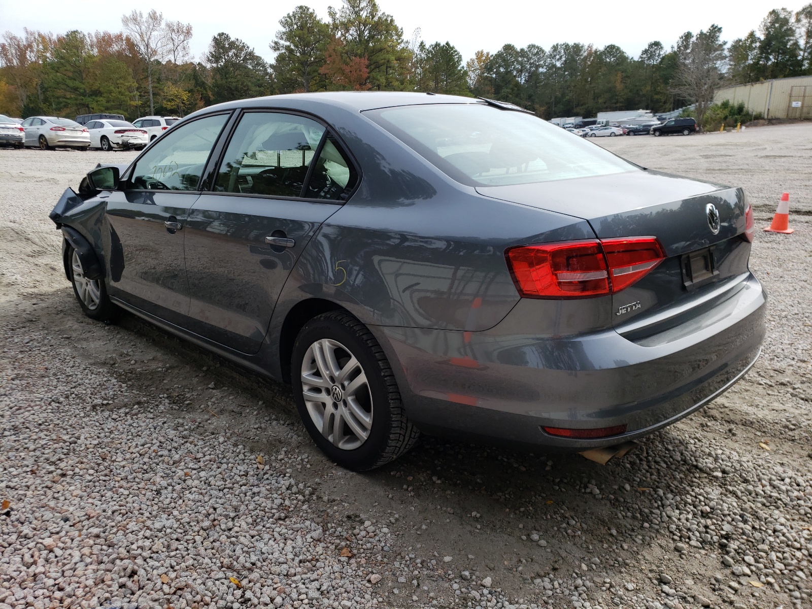 Photo 3 from auction – 2015 VOLKSWAGEN JETTA BASE with VIN 3VW1K7AJ8FM213523