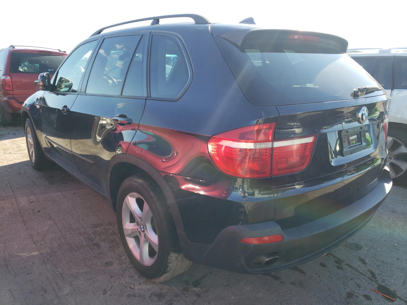 Photo 3 from auction – 2007 BMW X5 3.0I with VIN 4USFE43577LY75573