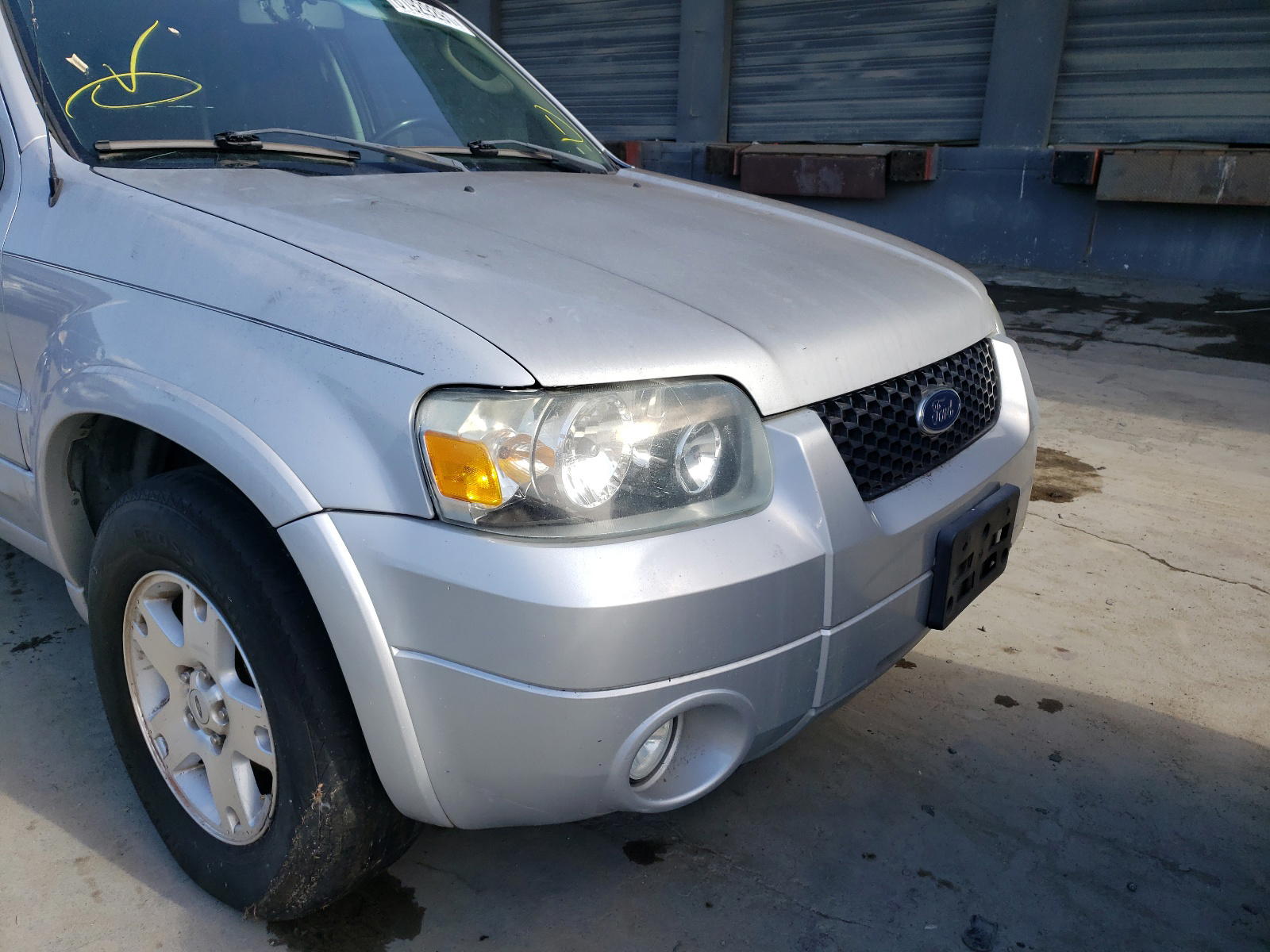 Photo 9 from auction – 2007 FORD ESCAPE LIM with VIN 1FMCU04107KB97542