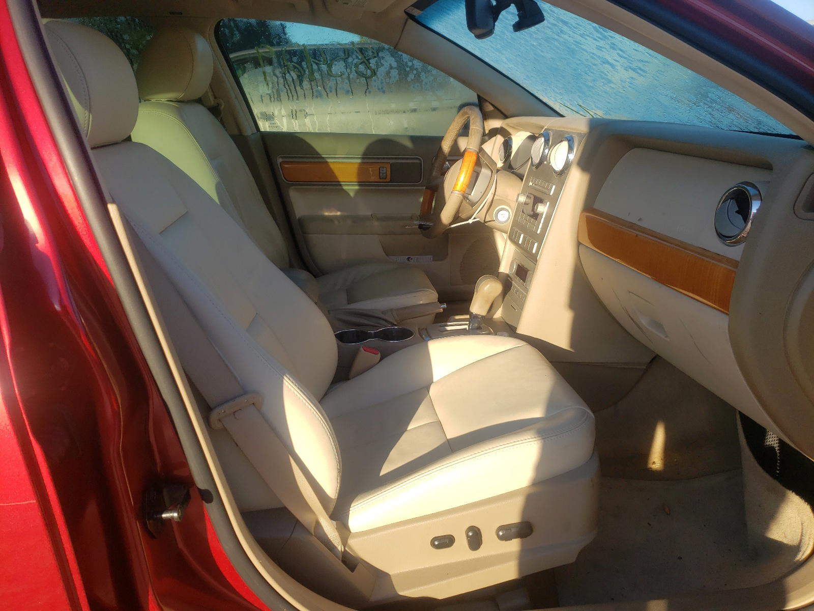 Photo 5 from auction – 2007 LINCOLN MKZ with VIN 3LNHM26T57R659685