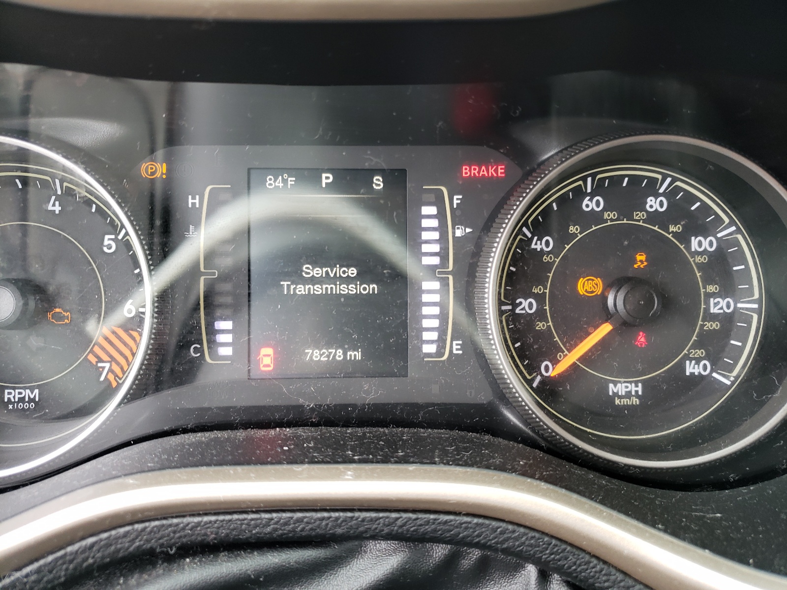 Photo 8 from auction – 2015 JEEP CHEROKEE L with VIN 1C4PJLCB9FW627733