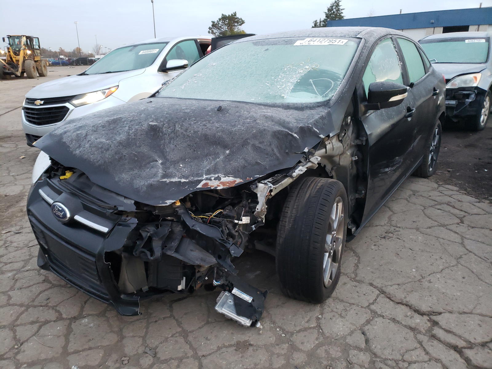 Photo 2 from auction – 2014 FORD FOCUS SE with VIN 1FADP3F28EL450479