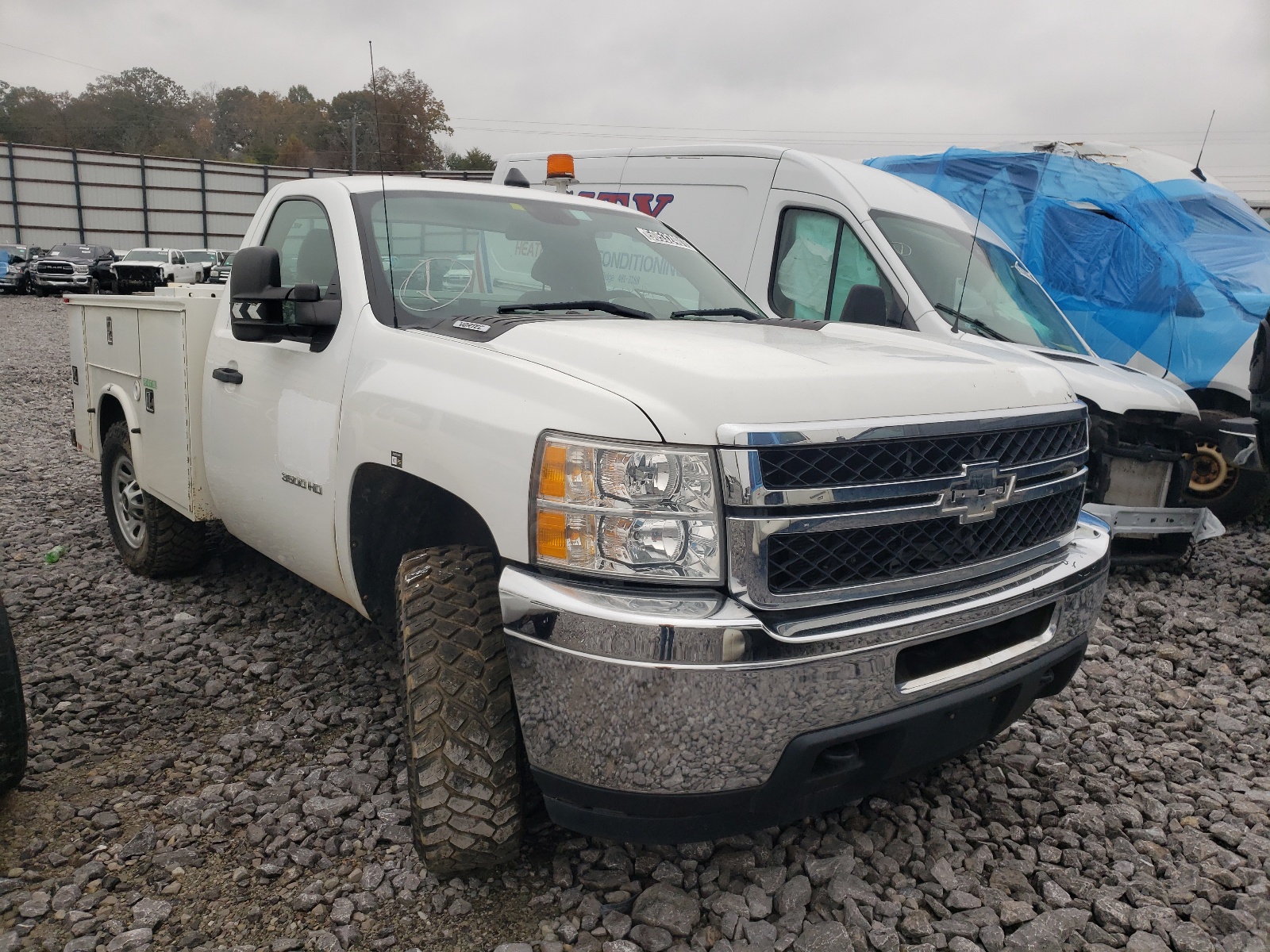 Photo 1 from auction – 2014 CHEVROLET SILVERADO with VIN 1GB3KZCG6EF155911