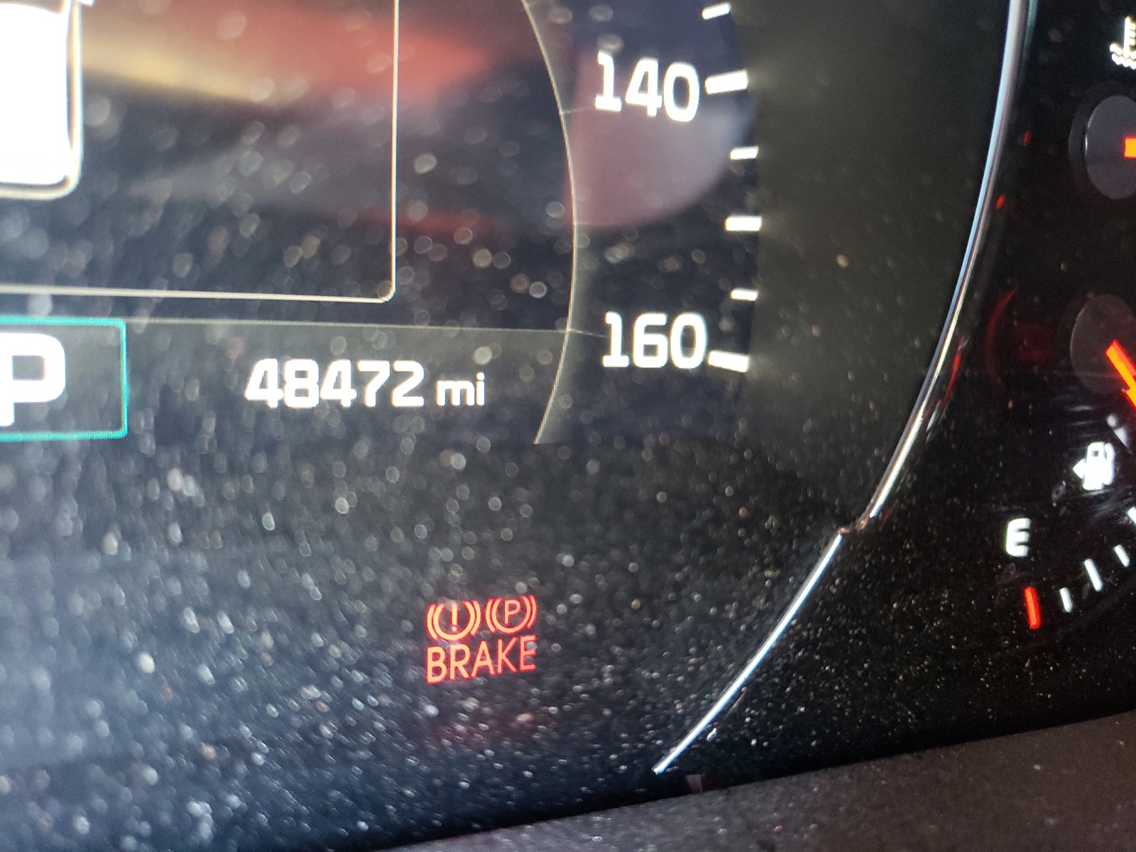 Photo 8 from auction – 2017 KIA SORENTO SX with VIN 5XYPKDA54HG321720