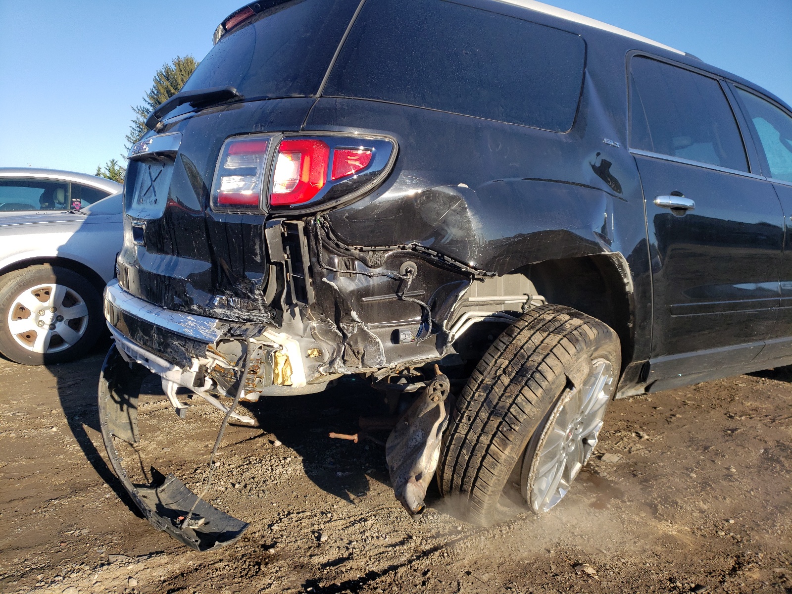 Photo 9 from auction – 2017 GMC ACADIA LIM with VIN 1GKKVSKD8HJ308842