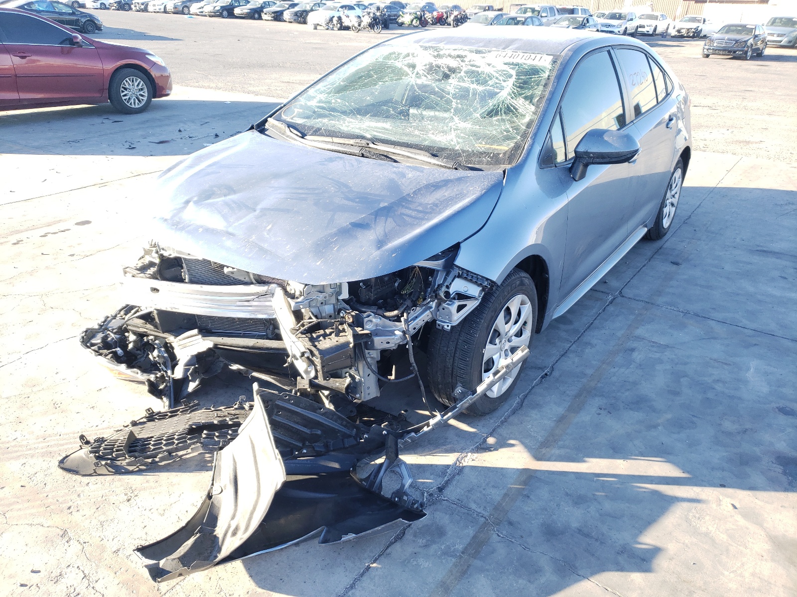 Photo 2 from auction – 2020 TOYOTA COROLLA LE with VIN JTDEPRAEXLJ105532
