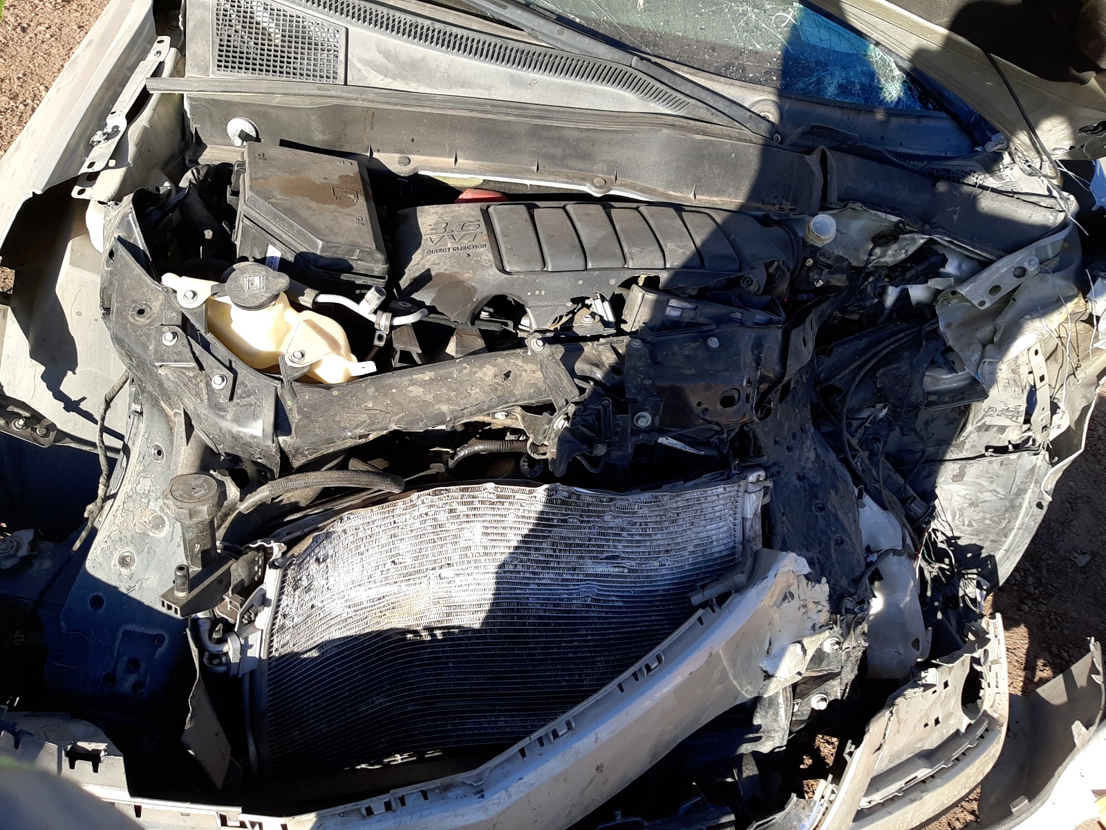 Photo 7 from auction – 2015 CHEVROLET TRAVERSE L with VIN 1GNKRGKD4FJ240766