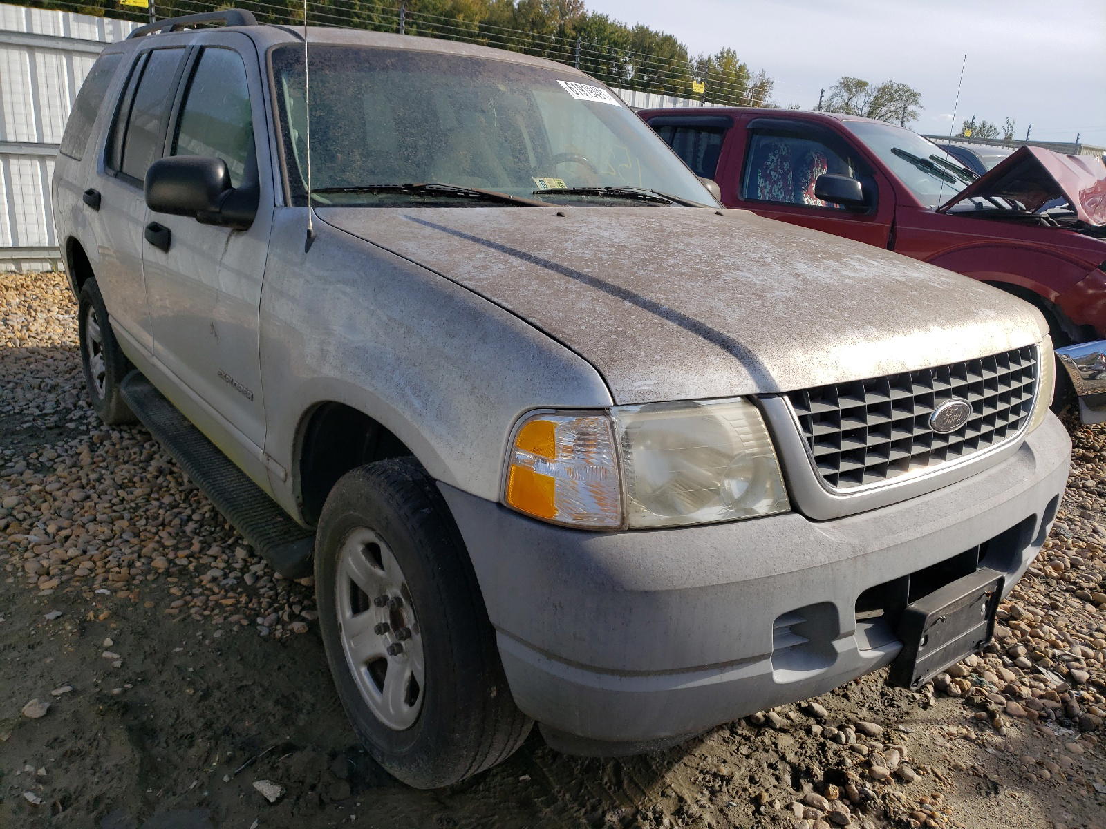 FORD EXPLORER 2002 with VIN 1FMZU62E82UB88121 - Photo from auction