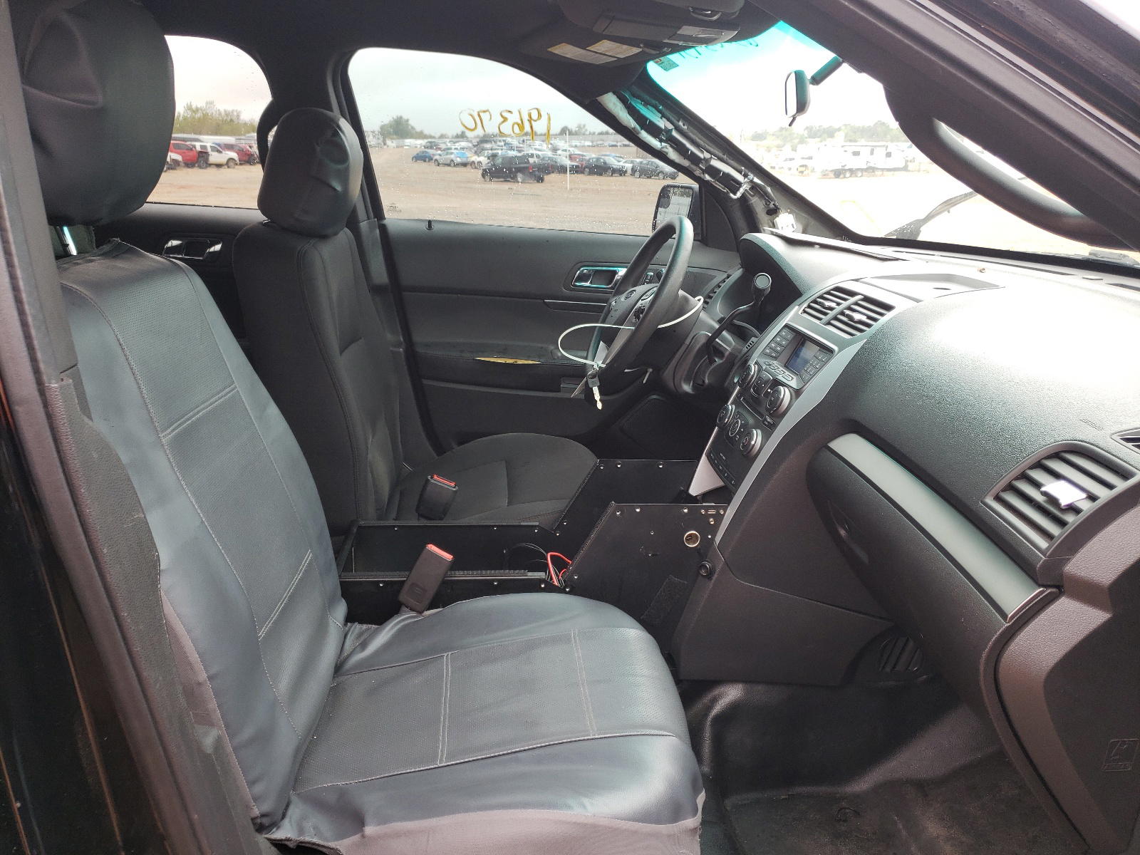 Photo 5 from auction – 2015 FORD EXPLORER P with VIN 1FM5K8AR7FGC67904