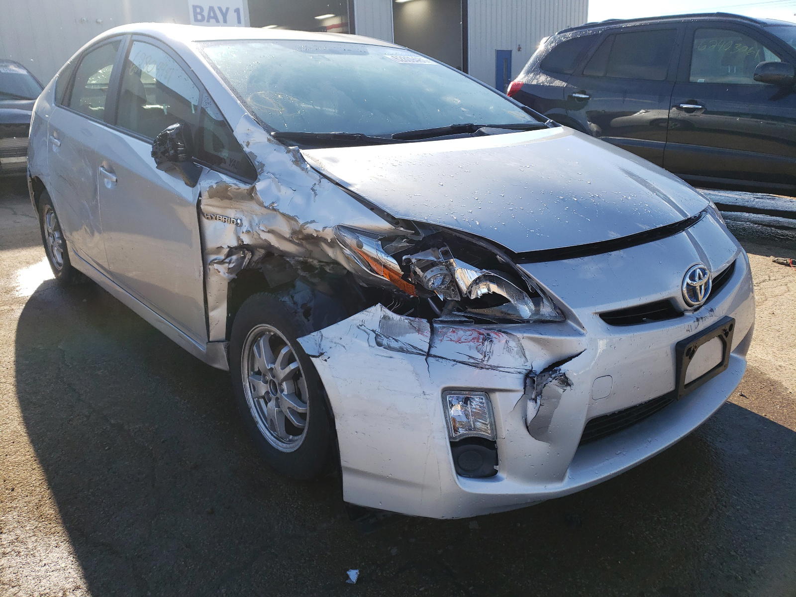 TOYOTA PRIUS 2011 with VIN JTDKN3DU2B5368162 - Photo from auction