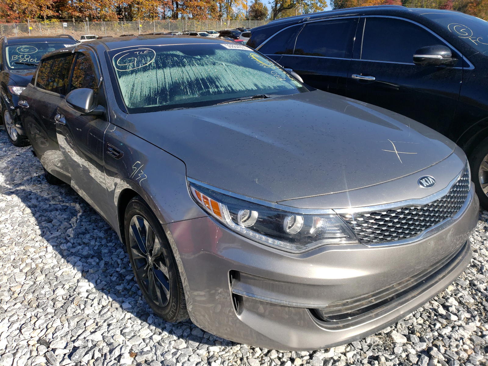 KIA OPTIMA EX 2016 with VIN 5XXGU4L3XGG083686 - Photo from auction