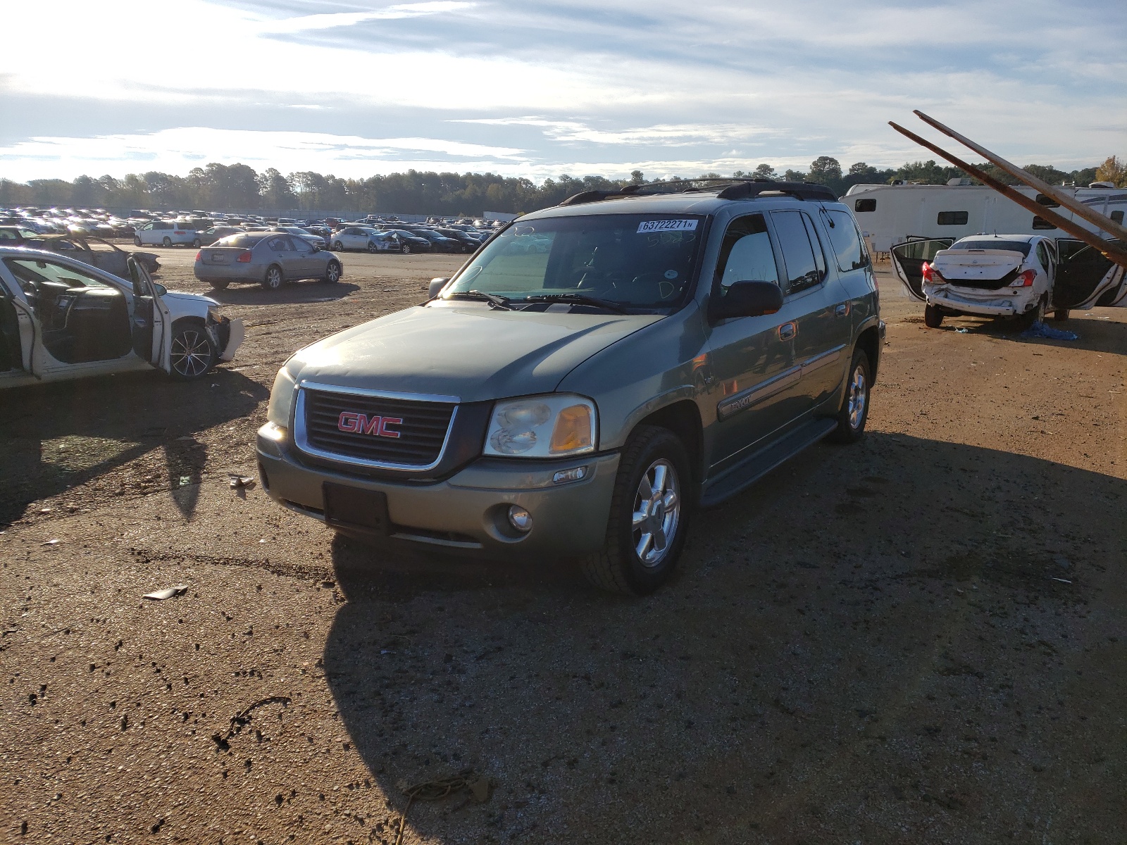 Photo 2 from auction – 2003 GMC ENVOY XL with VIN 1GKES16PX36235523