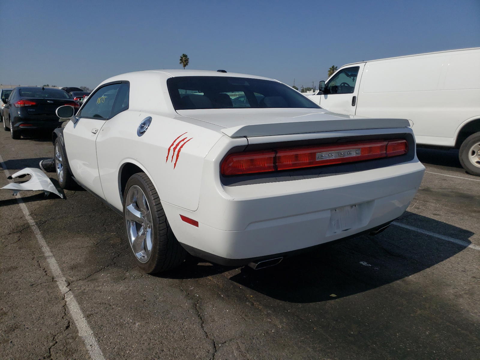 Photo 3 from auction – 2013 DODGE CHALLENGER with VIN 2C3CDYAG3DH649731