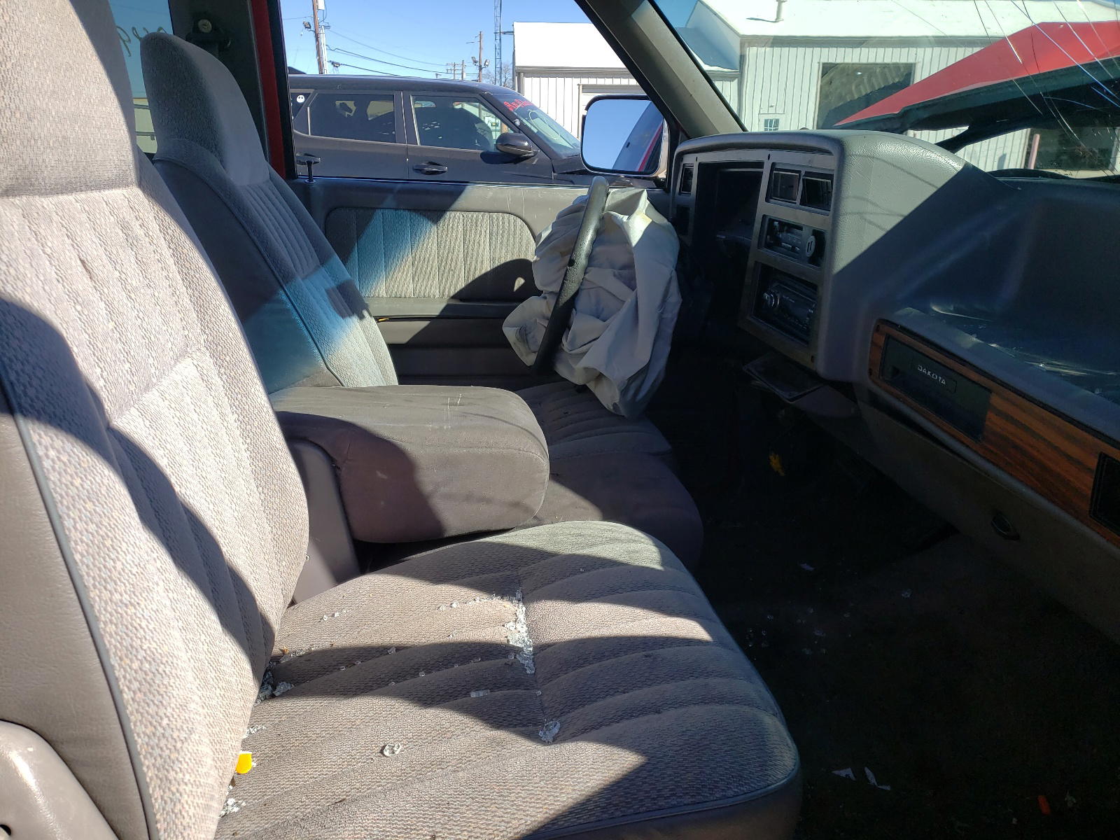 Photo 5 from auction – 1995 DODGE DAKOTA with VIN 1B7GL23X8SS278162