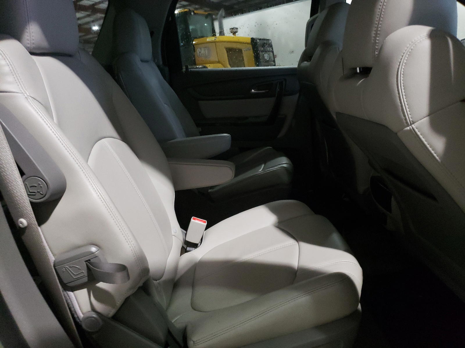 Photo 6 from auction – 2015 GMC ACADIA SLT with VIN 1GKKRRKD8FJ191306