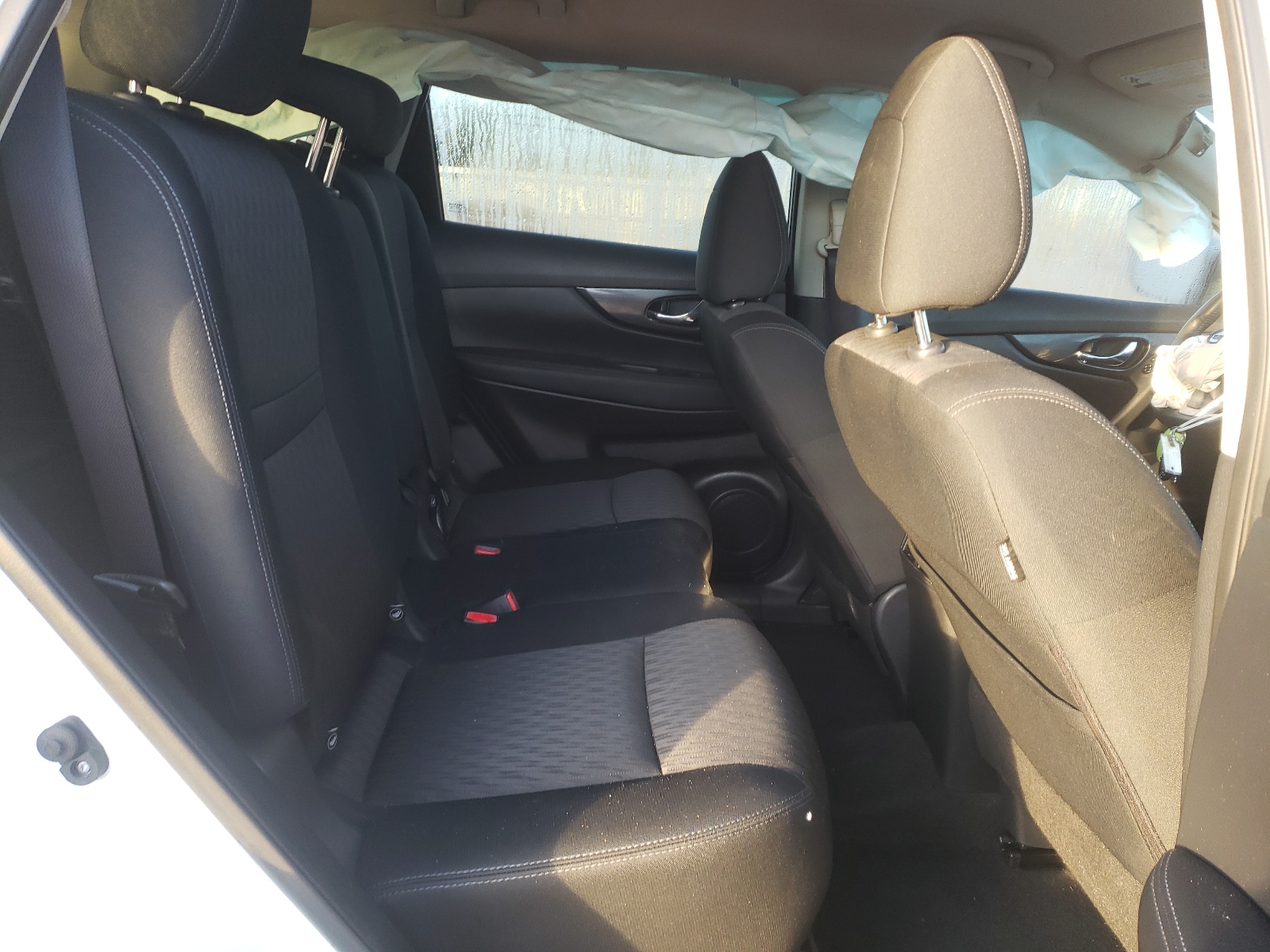 Photo 6 from auction – 2018 NISSAN ROGUE S with VIN KNMAT2MV0JP554368