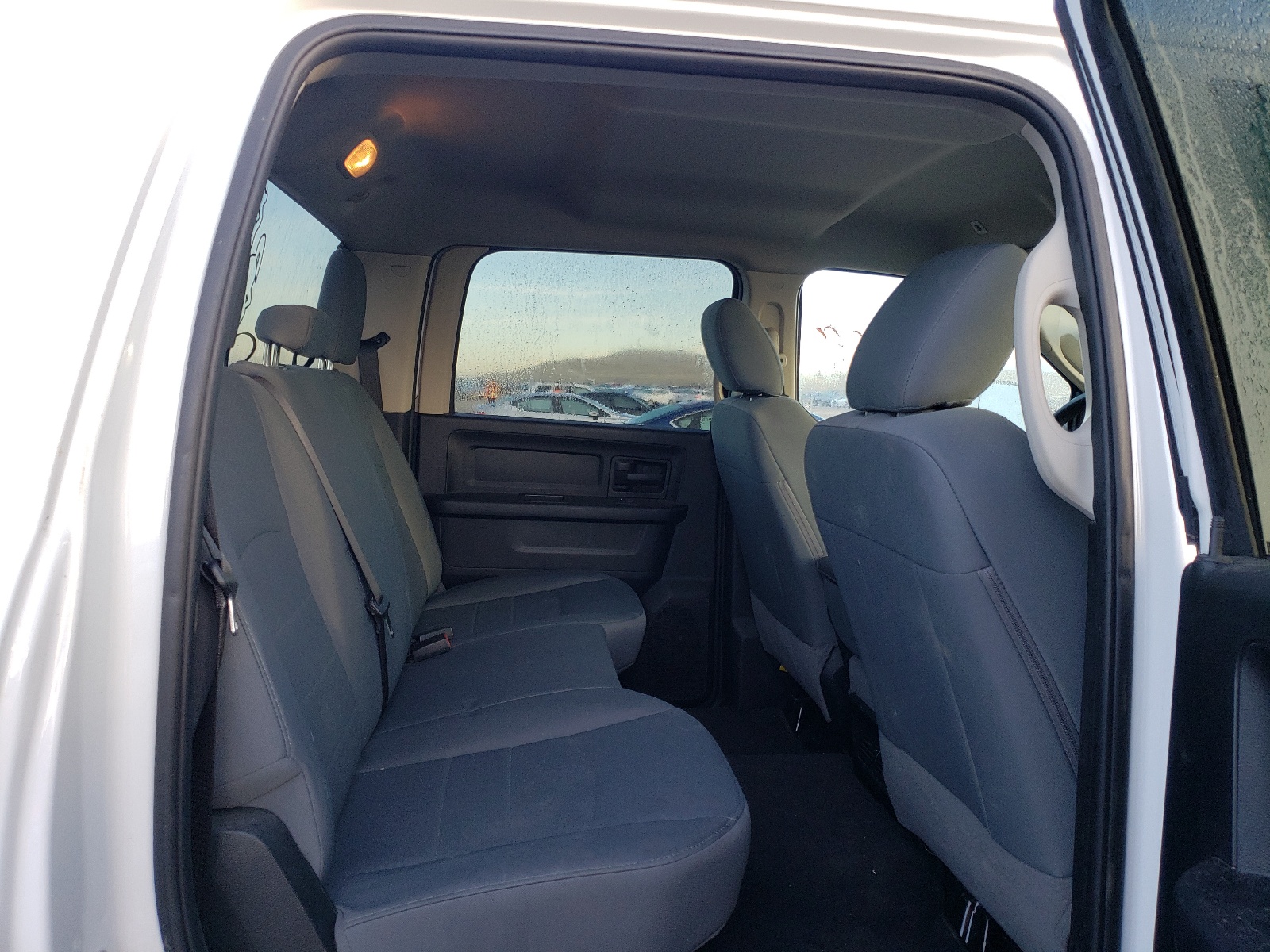 Фото 6 с аукциона – 2018 RAM 2500 ST с VIN 3C6UR5CJ7JG166304