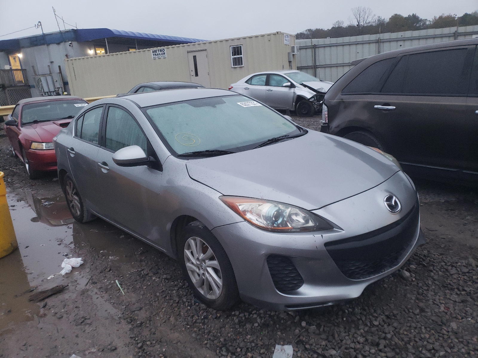 MAZDA 3 I 2012 with VIN JM1BL1V77C1665584 - Photo from auction