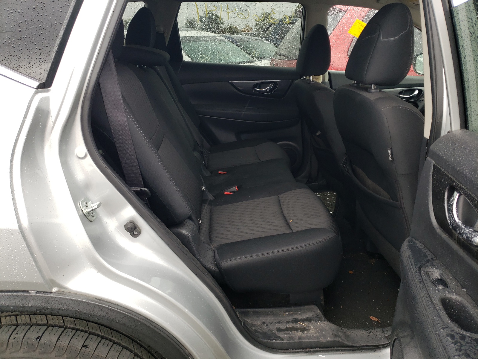 Photo 6 from auction – 2018 NISSAN ROGUE S with VIN KNMAT2MV6JP594583