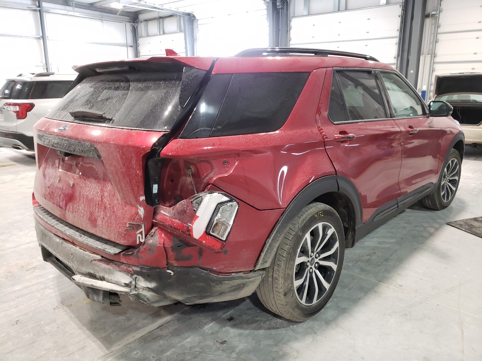 Photo 4 from auction – 2020 FORD EXPLORER S with VIN 1FM5K8GC6LGC04887