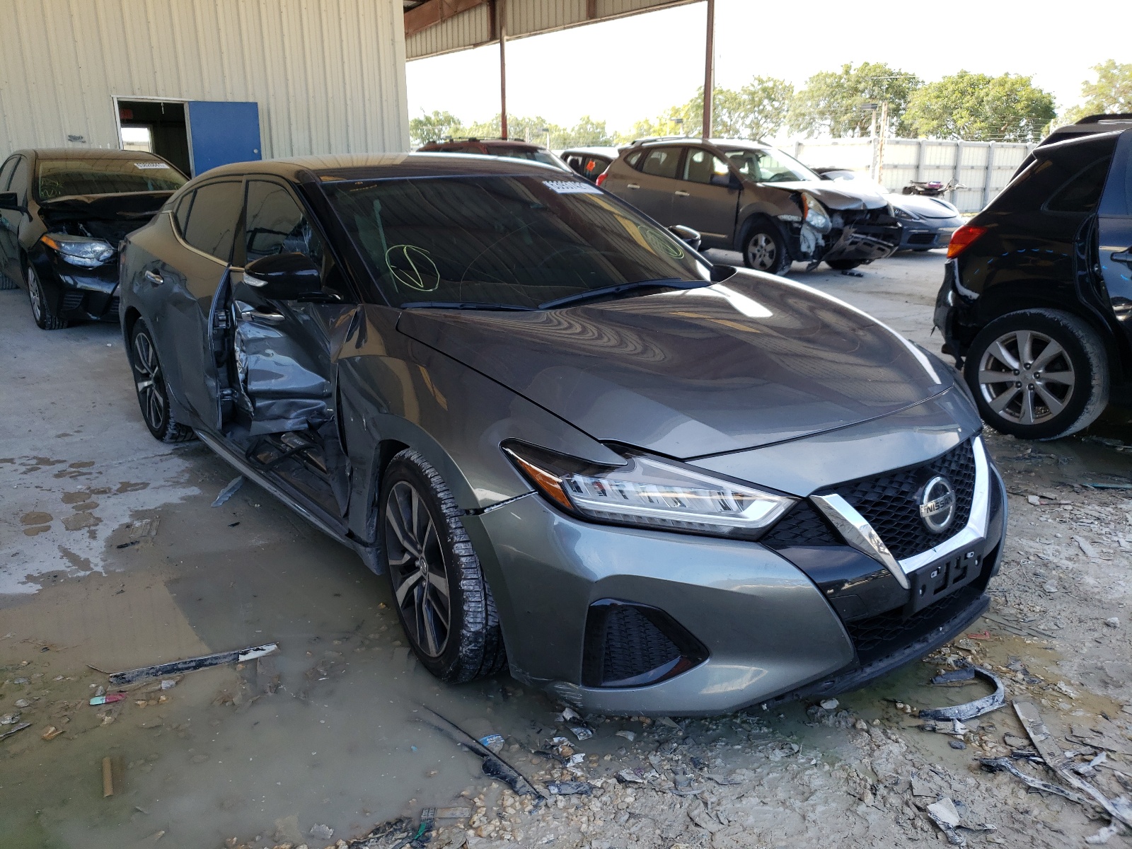 Photo 1 from auction – 2019 NISSAN MAXIMA S with VIN 1N4AA6AV2KC370582