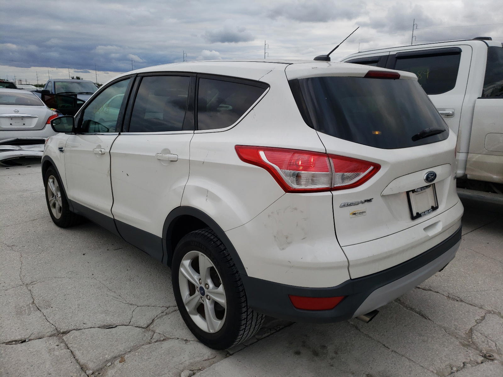 Photo 3 from auction – 2014 FORD ESCAPE SE with VIN 1FMCU0G9XEUC16262