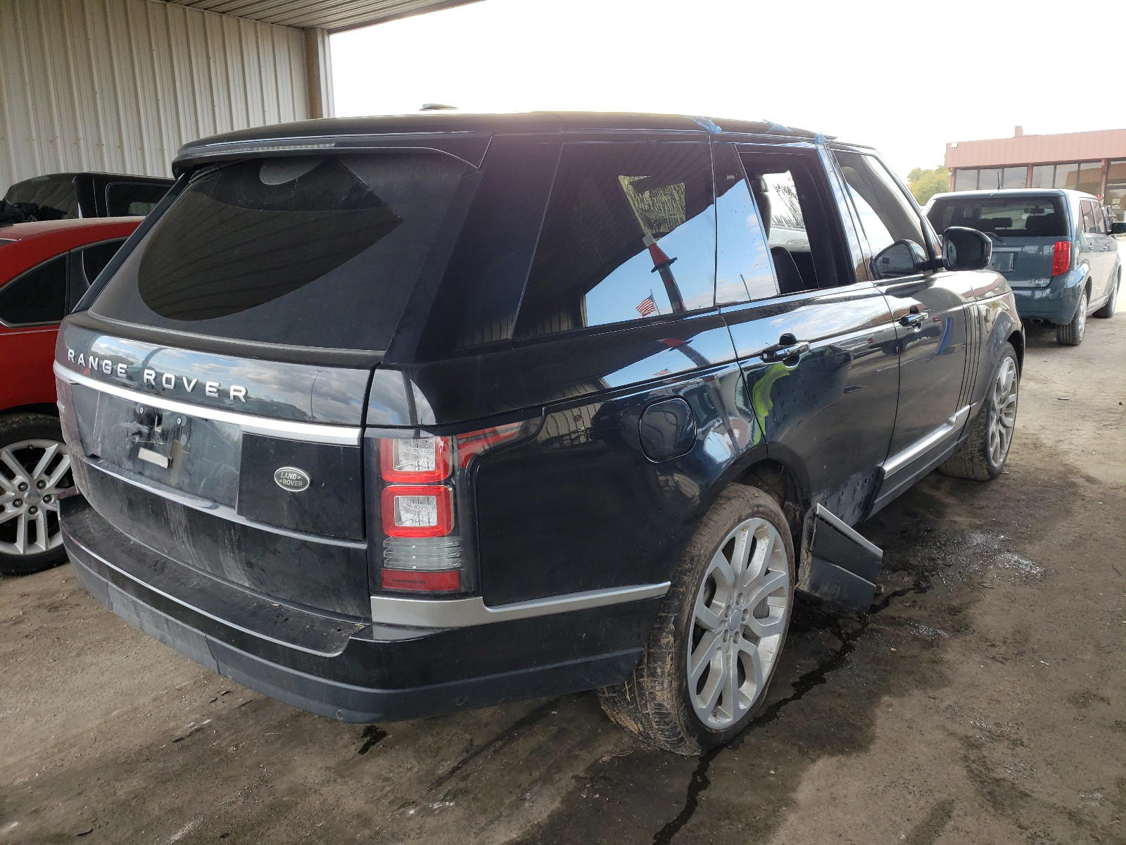 Photo 4 from auction – 2015 LAND ROVER RANGE ROVE with VIN SALGS2TF1FA243039