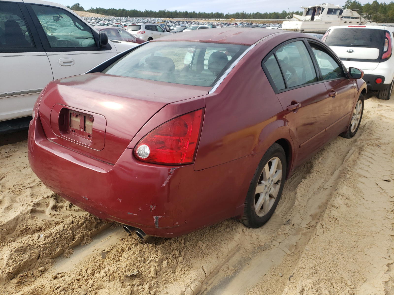 Photo 4 from auction – 2004 NISSAN MAXIMA SE with VIN 1N4BA41E04C853516