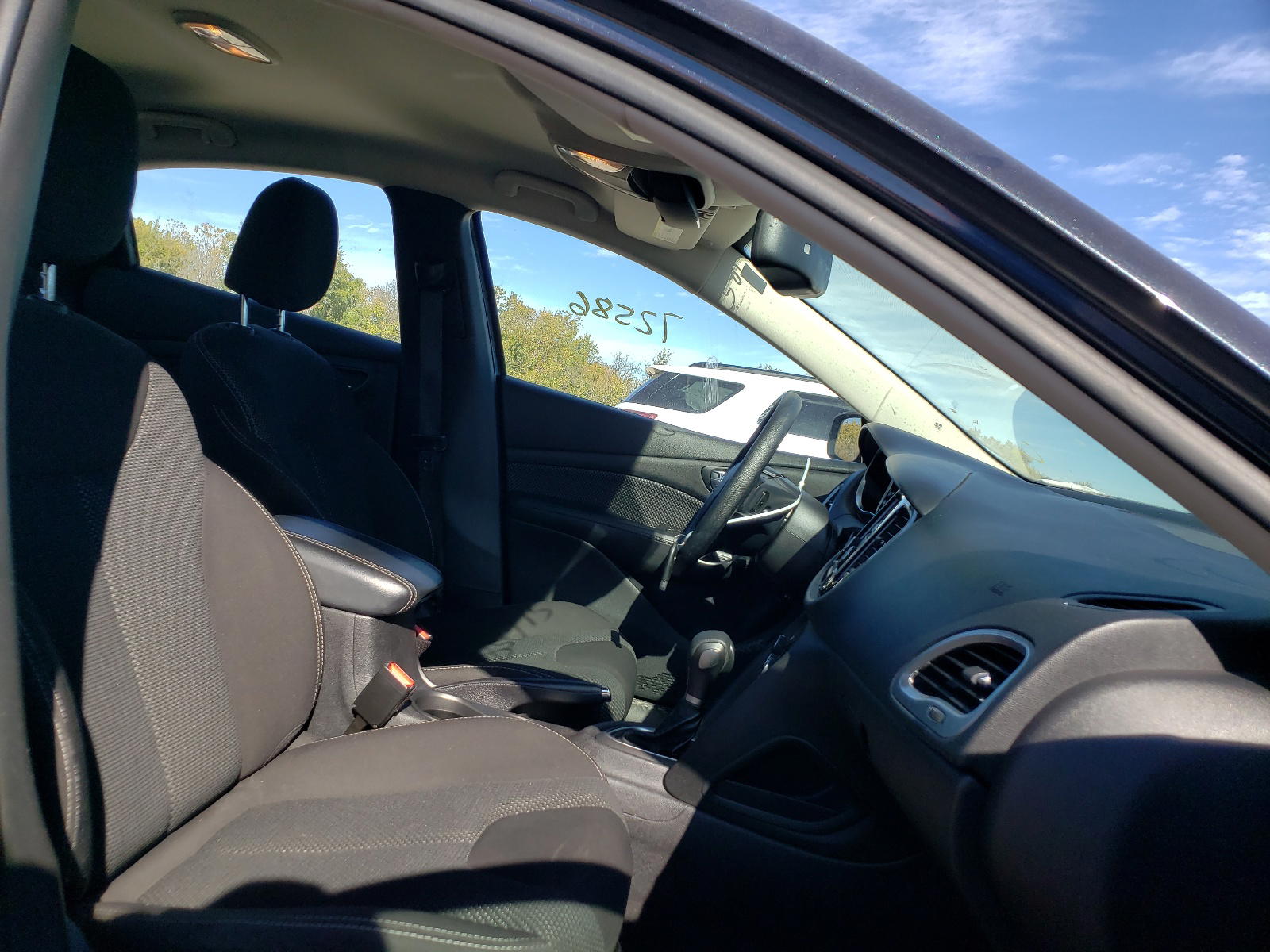 Photo 5 from auction – 2014 DODGE DART SXT with VIN 1C3CDFBB2ED851773