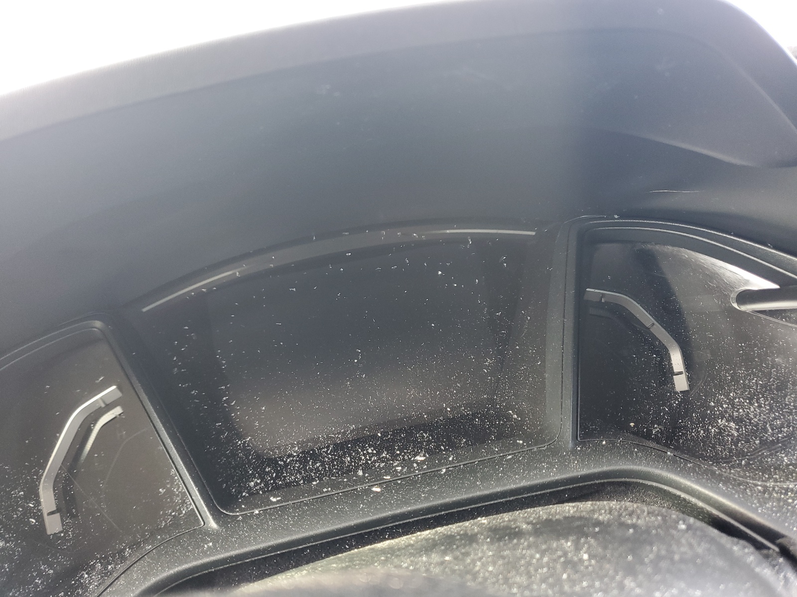 Photo 8 from auction – 2018 HONDA CIVIC LX with VIN 2HGFC2F59JH008791