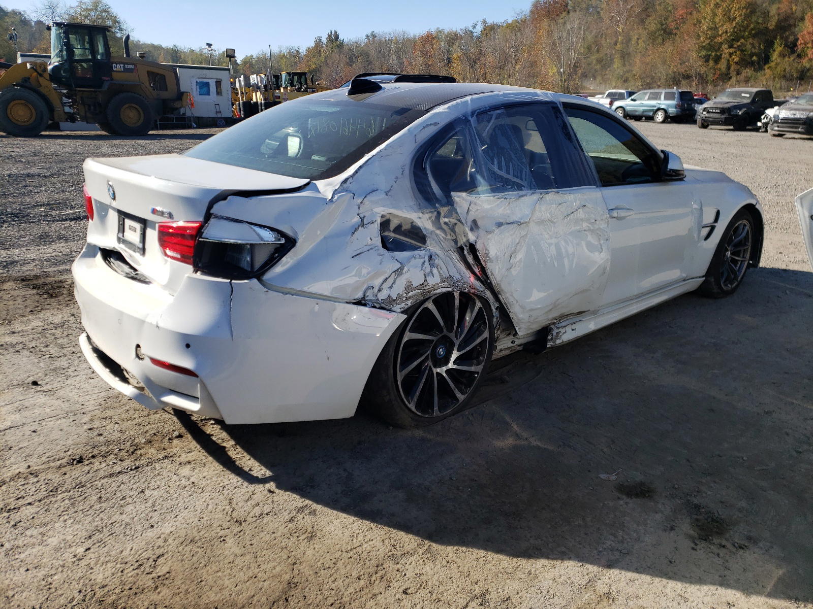 Photo 4 from auction – 2018 BMW M3 with VIN WBS8M9C50J5J78135