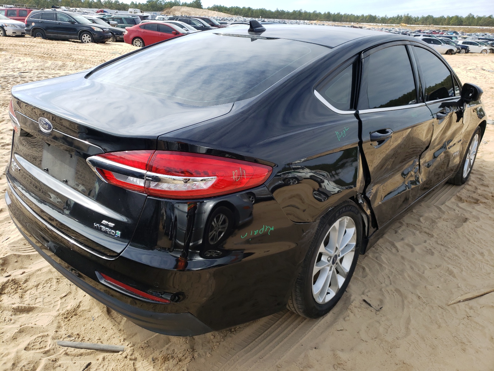 Photo 4 from auction – 2019 FORD FUSION SE with VIN 3FA6P0LU5KR180217