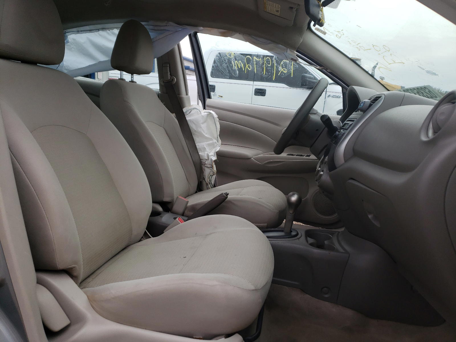 Photo 5 from auction – 2012 NISSAN VERSA S with VIN 3N1CN7AP4CL836374