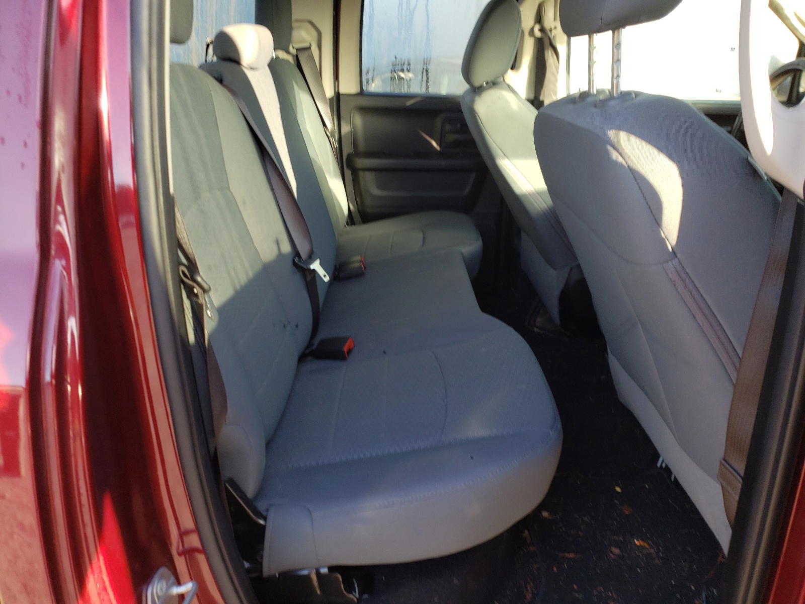 Photo 6 from auction – 2020 RAM 1500 CLASS with VIN 1C6RR6FG6LS151848