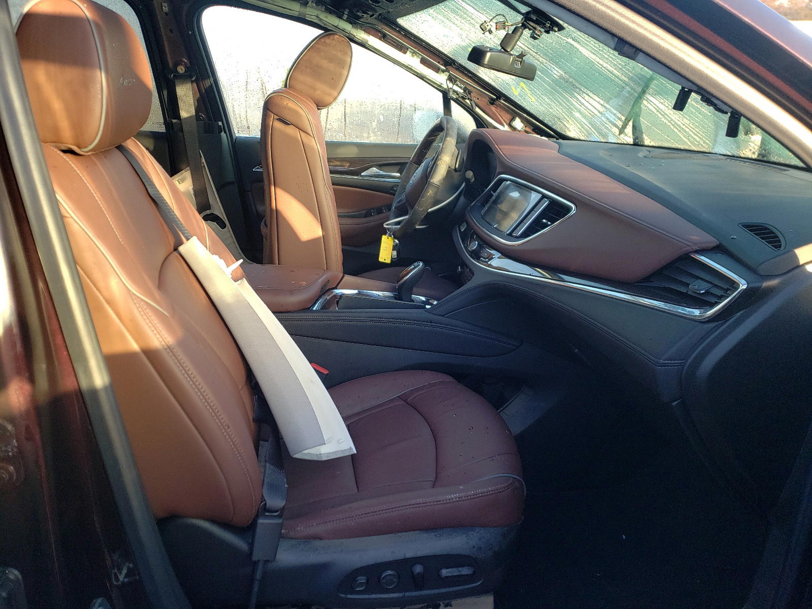 Photo 5 from auction – 2021 BUICK ENCLAVE AV with VIN 5GAEVCKW7MJ234227