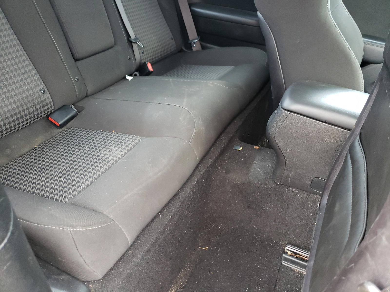 Photo 6 from auction – 2019 DODGE CHALLENGER with VIN 2C3CDZBT7KH724316