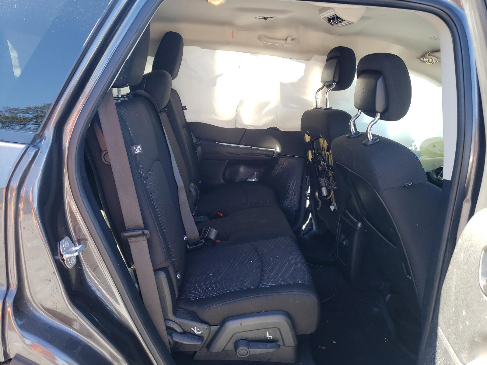Photo 6 from auction – 2020 DODGE JOURNEY SE with VIN 3C4PDCAB6LT270684